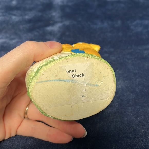 Vtg Chick Figurine - Picture 5 of 6